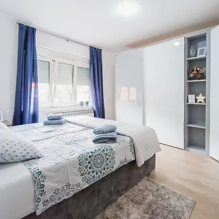 Apartman Petra *